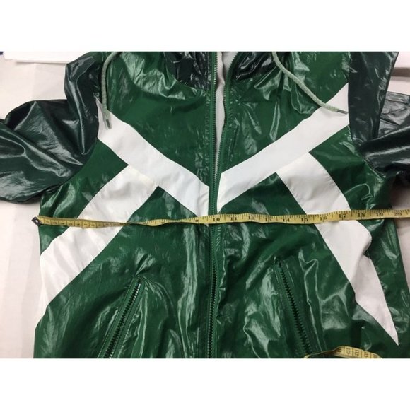 Men's Bench Rain Coat - Picture 7 of 8